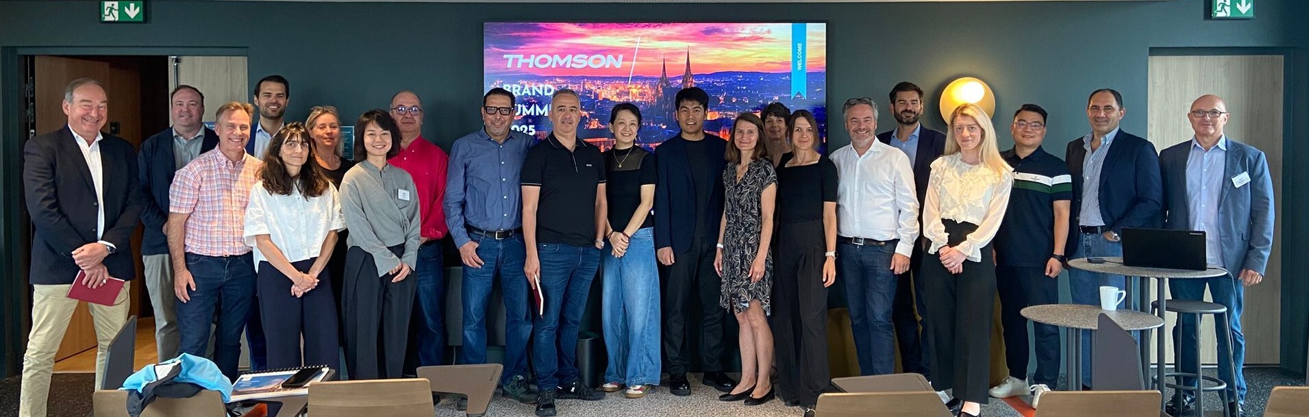 Thomson_Group_Photo_Wide_Angle